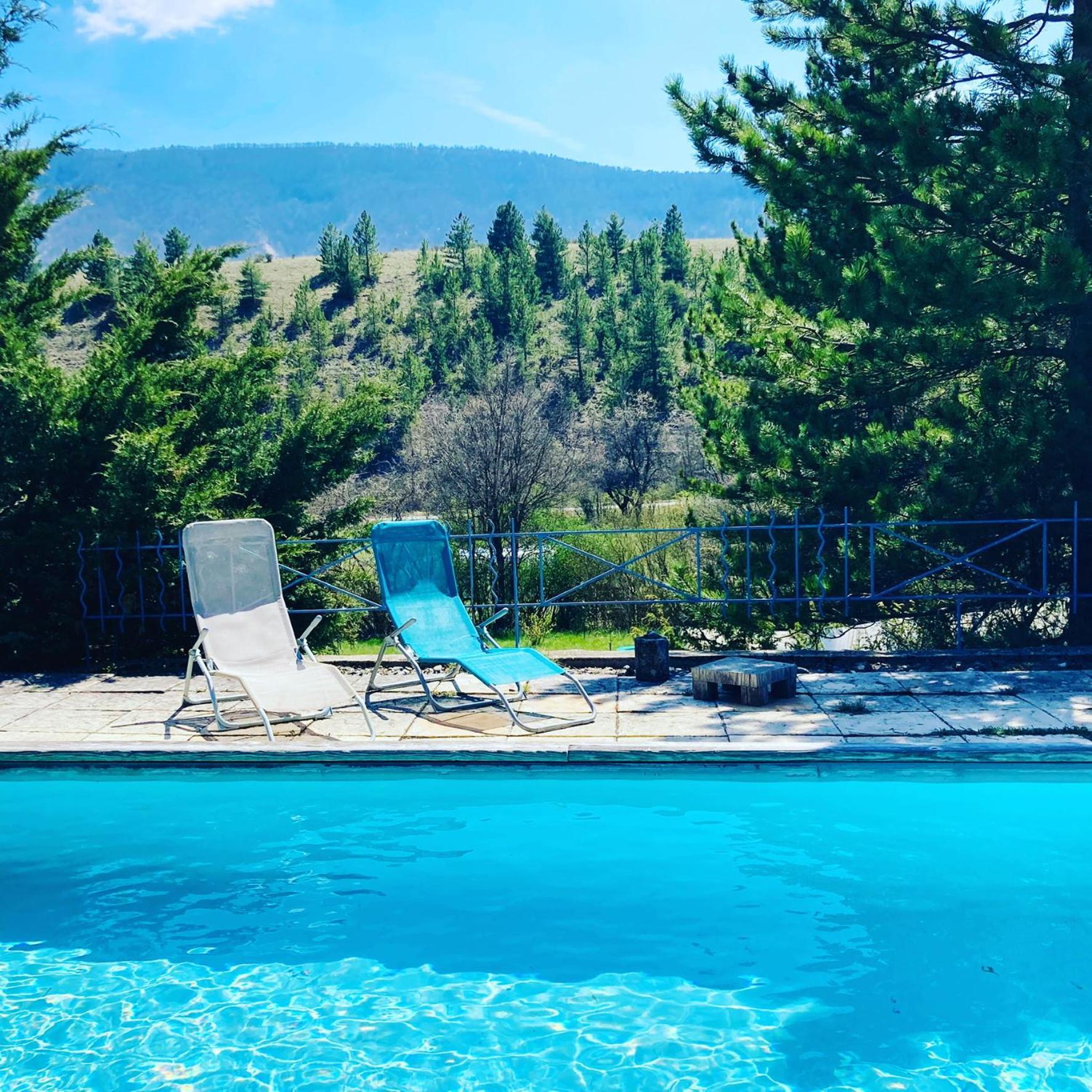 Le Moulin De La Viorne, Gite Avec Piscine Au Coeur De La Nature En Haute-Provence Les Omergues Εξωτερικό φωτογραφία